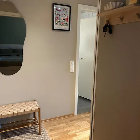Top-floor Flat Near Ons Leilighet *